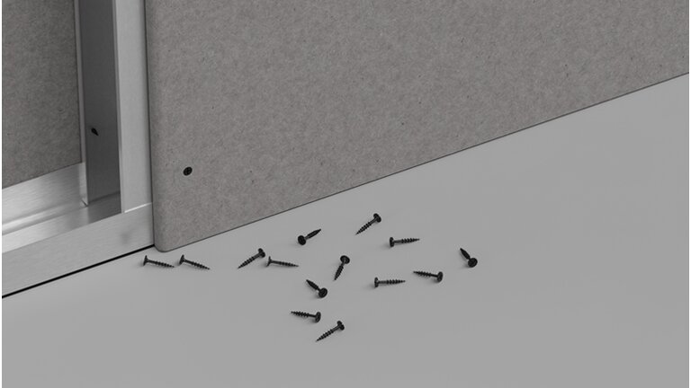 Schwarze kleine Schaubern